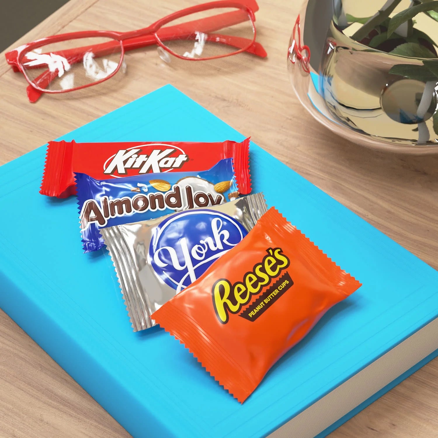 Hershey Assorted Chocolate Flavored Candy, Party Pack 30.22 Oz