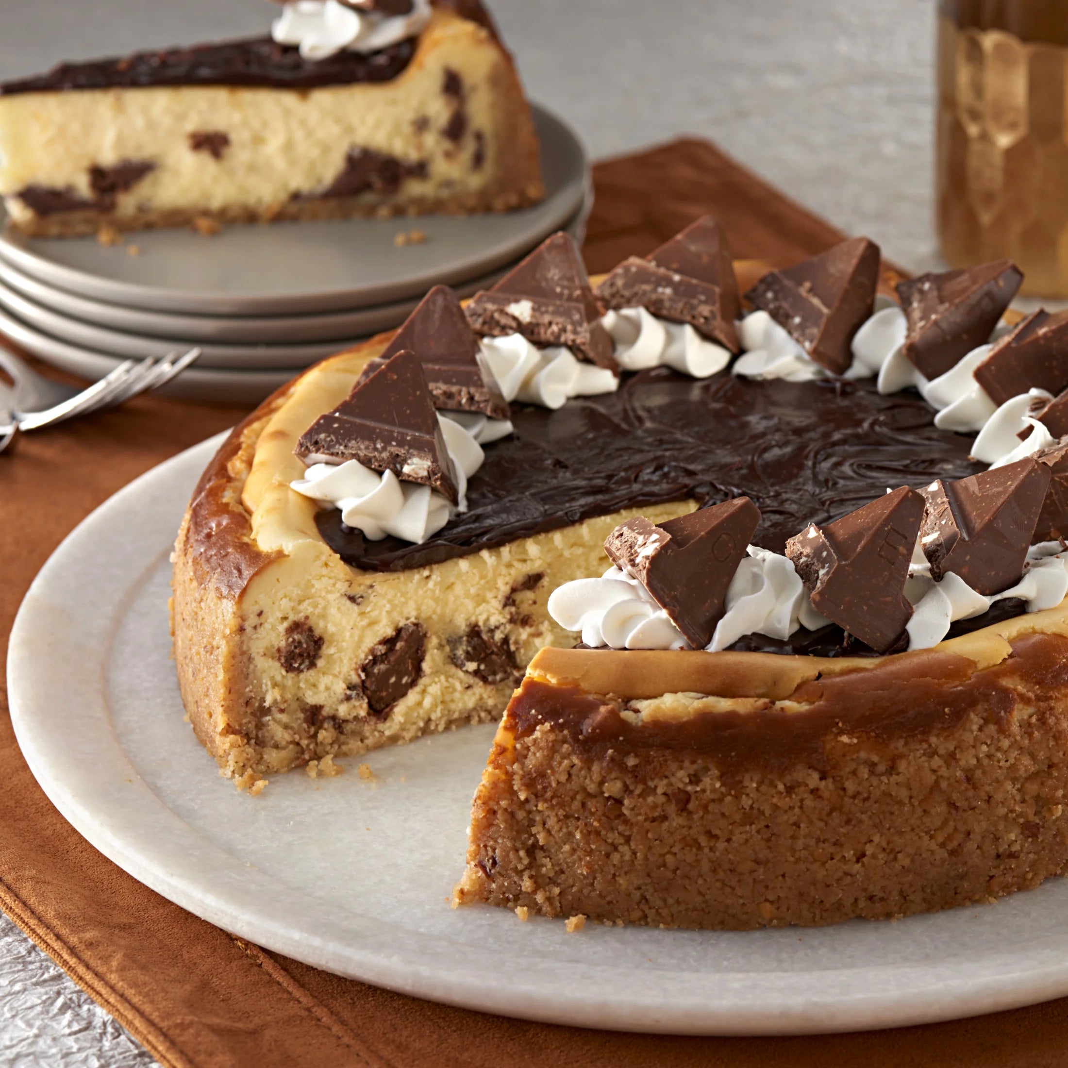 Milk Chocolate Bar with Honey and Almond Nougat, 3.52 Oz