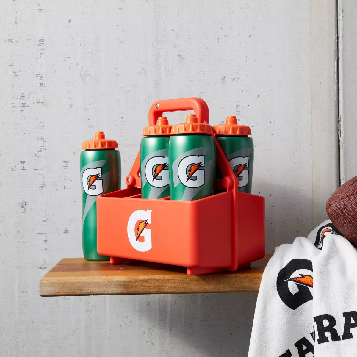 Gatorade Squeeze 32Oz Plastic Water Bottle - Green: Bpa-Free Portable Drinkware