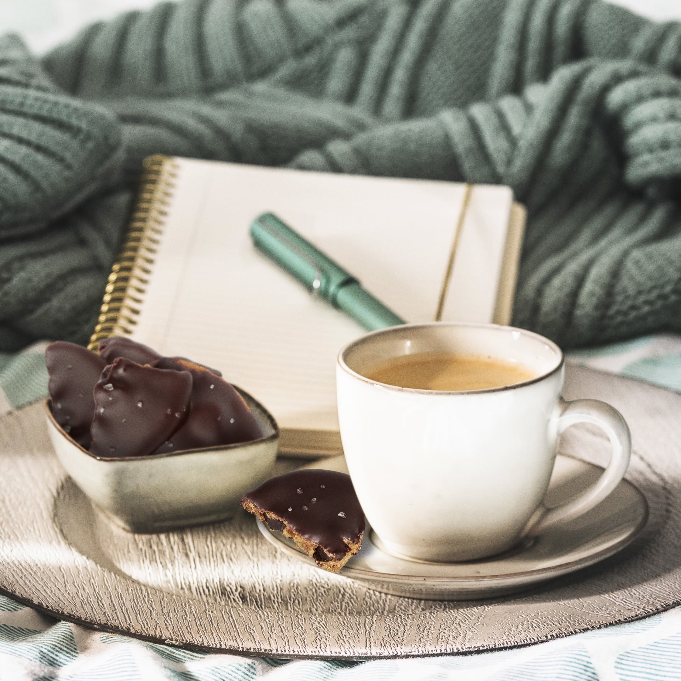 (3 Pack)  Cookie Bark, Chocolate Chip Cookies with Dark Chocolate and Sea Salt, 5 Oz